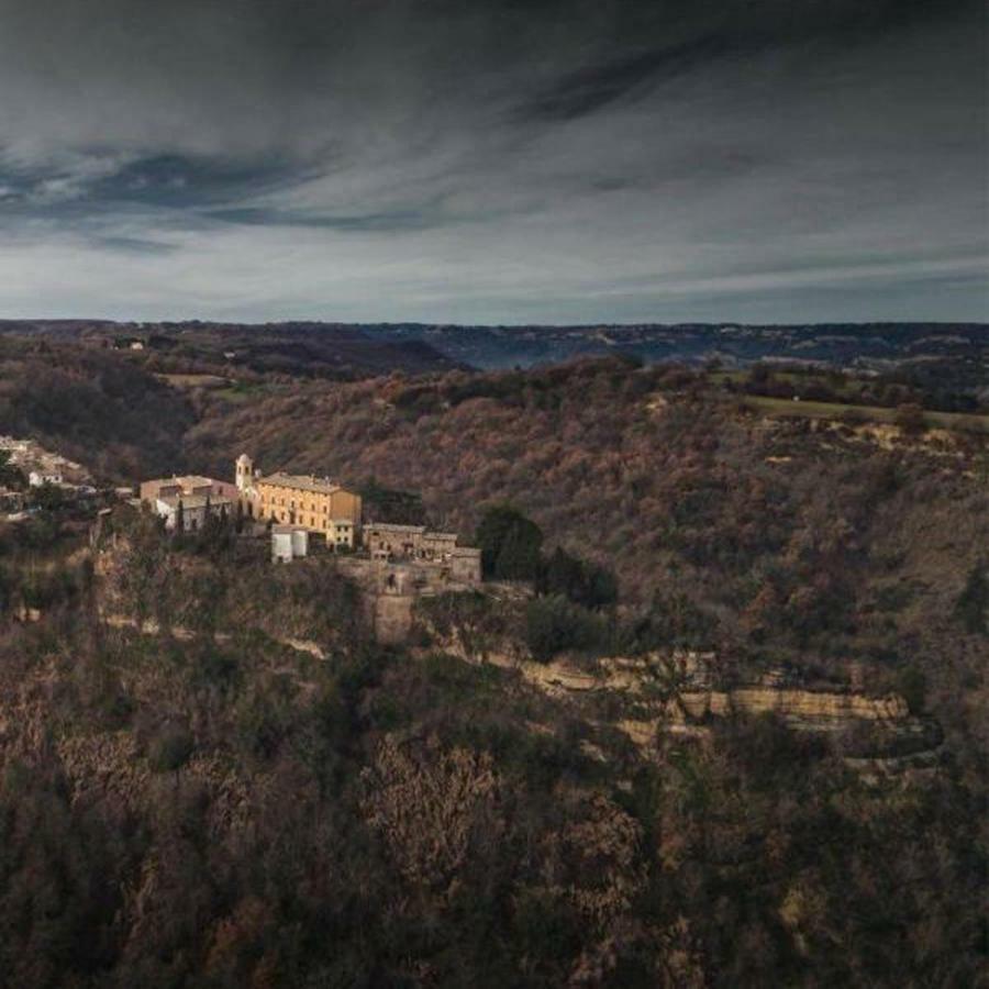 L'Angoletto Dei Calanchi San Michele in Teverina Экстерьер фото
